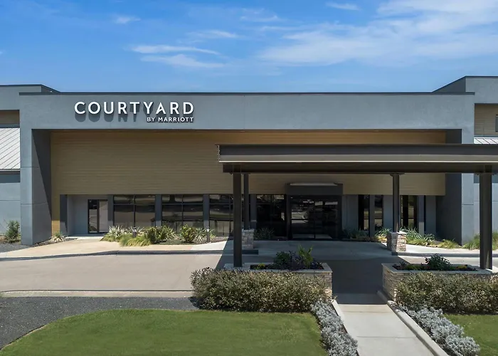 Courtyard By Marriott Dallas Dfw Airport North/Irving